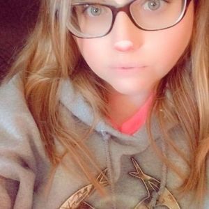 Meet your Posher, Mandy